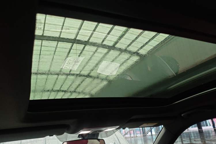Used CHANGAN CS35PLUS 2021 Blue Whale NE 1.4T DCT Prestige Model Headliner