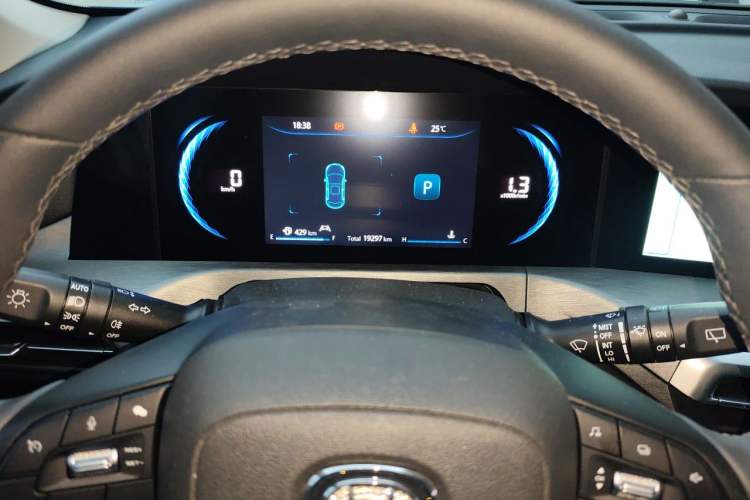 Used CHANGAN CS35PLUS 2021 Blue Whale NE 1.4T DCT Prestige Model Instrument Cluster