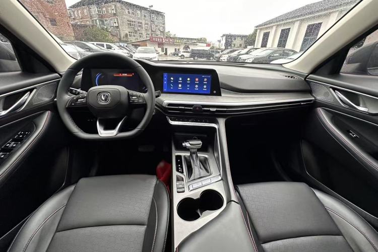 Used CHANGAN CS35PLUS 2021 Blue Whale NE 1.4T DCT Prestige Model Interior 1