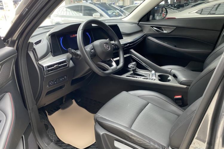 Used CHANGAN CS35PLUS 2021 Blue Whale NE 1.4T DCT Prestige Model Interior 1