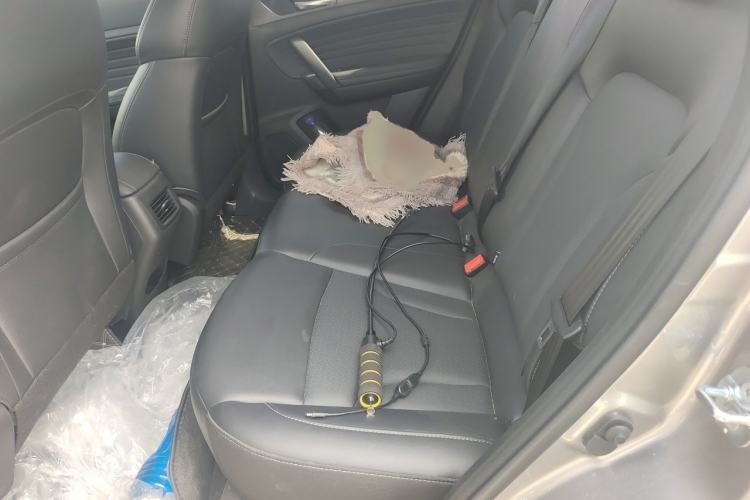 Used CHANGAN CS35PLUS 2021 Honor Million Edition 1.6L CVT Elite Model Interior 4