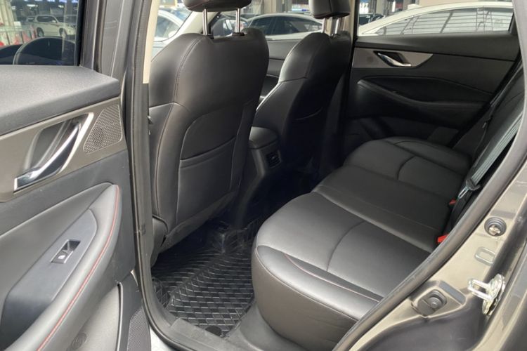 Used CHANGAN CS35PLUS 2021 Blue Whale NE 1.4T DCT Prestige Model Interior 4