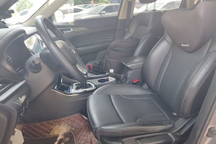 Used CHANGAN CS35PLUS 2021 Revised Version Glory Million Edition 1.6L Manual Luxury Edition Left Front Seat