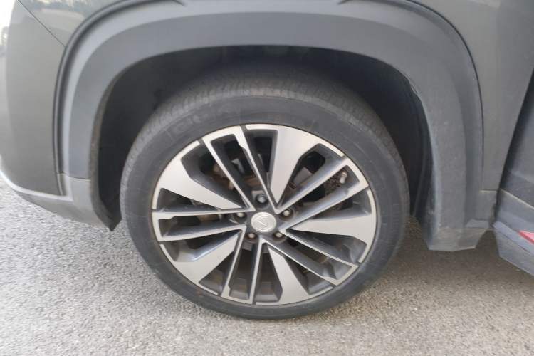 Used CHANGAN CS35PLUS 2021 Blue Whale NE 1.4T DCT Prestige Model Left Front Wheel Hub