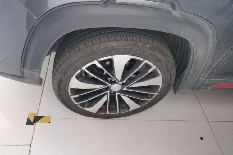 Used CHANGAN CS35PLUS 2021 Blue Whale NE 1.4T DCT Prestige Model Left Front Wheel Hub