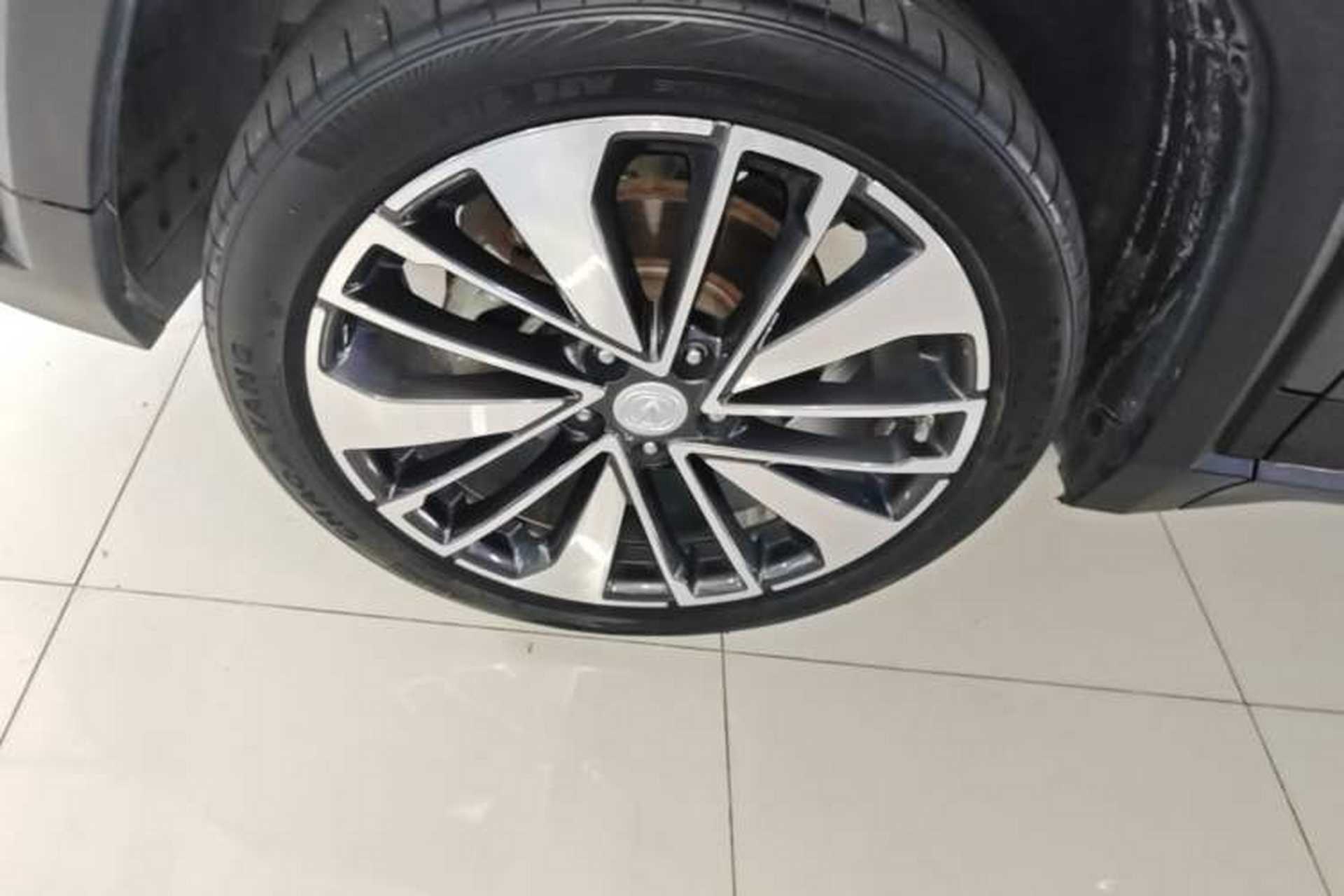 Used CHANGAN CS35PLUS 2021 Blue Whale NE 1.4T DCT Prestige Model Left Front Wheel Hub