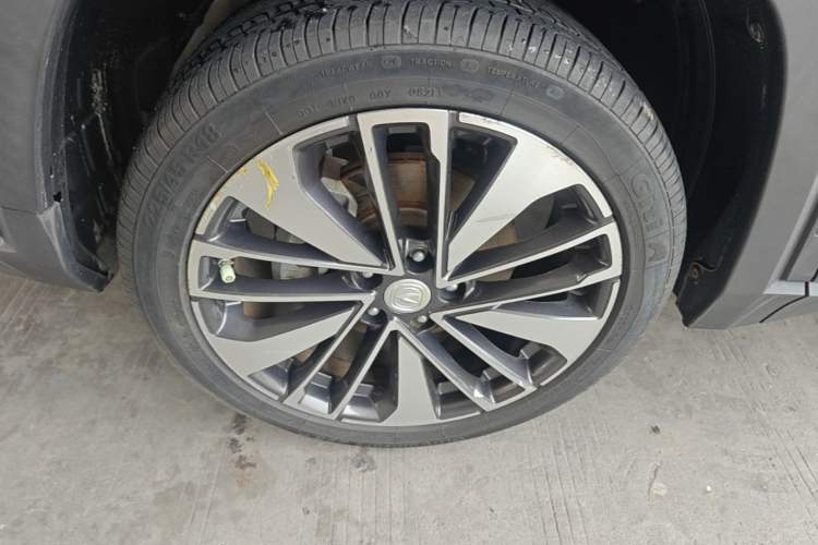 Used CHANGAN CS35PLUS 2021 Blue Whale NE 1.4T DCT Prestige Model Left Front Wheel Hub