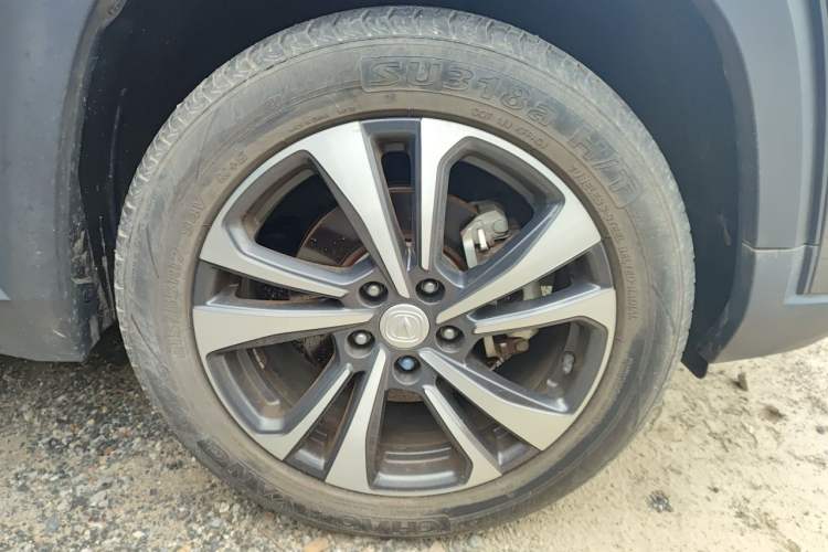 Used CHANGAN CS35PLUS 2021 Revised Version Blue Whale NE 1.4T DCT Luxury Edition Right Front Wheel Hub