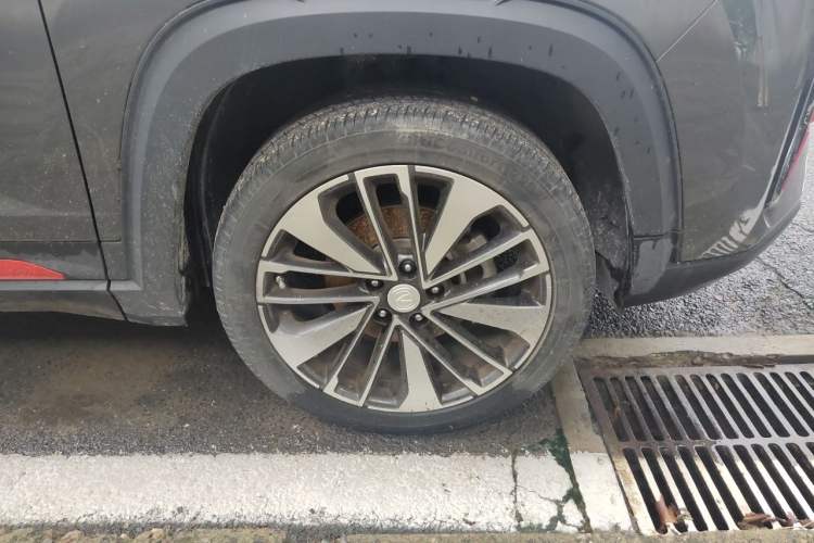 Used CHANGAN CS35PLUS 2021 Blue Whale NE 1.4T DCT Prestige Model Right Front Wheel Hub
