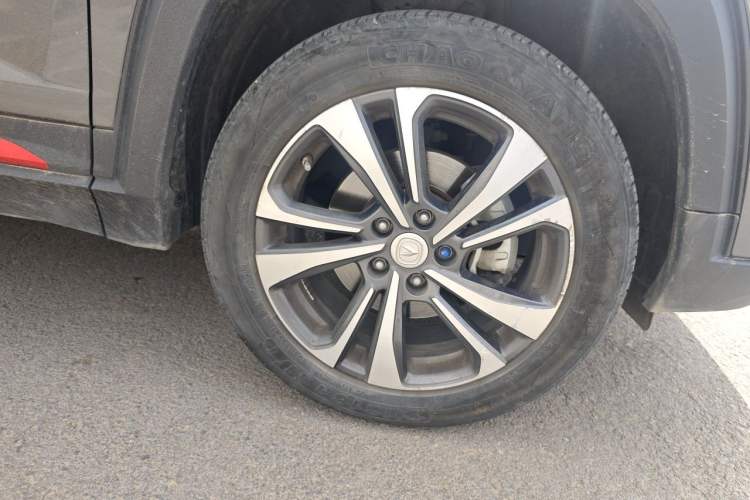 Used CHANGAN CS35PLUS 2021 Revised Version Blue Whale NE 1.4T DCT Prestige Edition Right Front Wheel Hub
