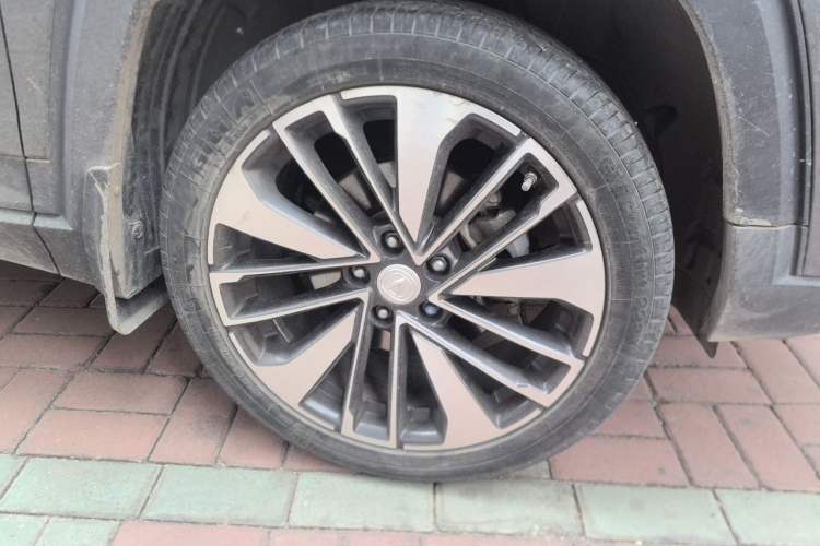 Used CHANGAN CS35PLUS 2021 Blue Whale NE 1.4T DCT Prestige Model Right Front Wheel Hub