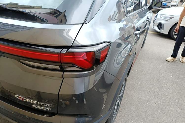 Used CHANGAN CS35PLUS 2021 Revised Version Blue Whale NE 1.4T DCT Luxury Edition Right Rear Taillight