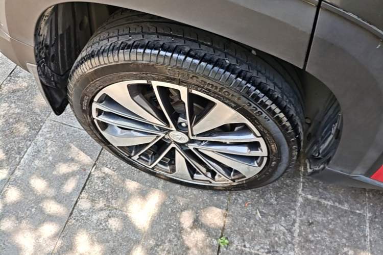 Used CHANGAN CS35PLUS 2021 Blue Whale NE 1.4T DCT Prestige Model Right Rear Wheel Hub