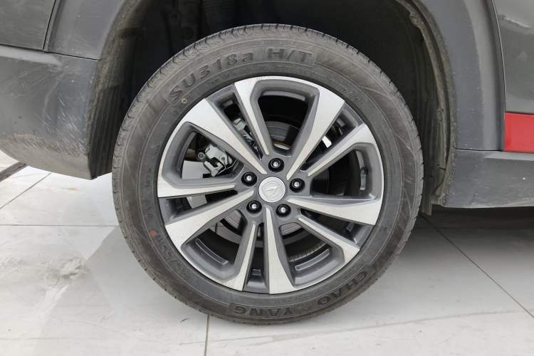 Used CHANGAN CS35PLUS 2021 Revised Version Blue Whale NE 1.4T DCT Luxury Edition Right Rear Wheel Hub