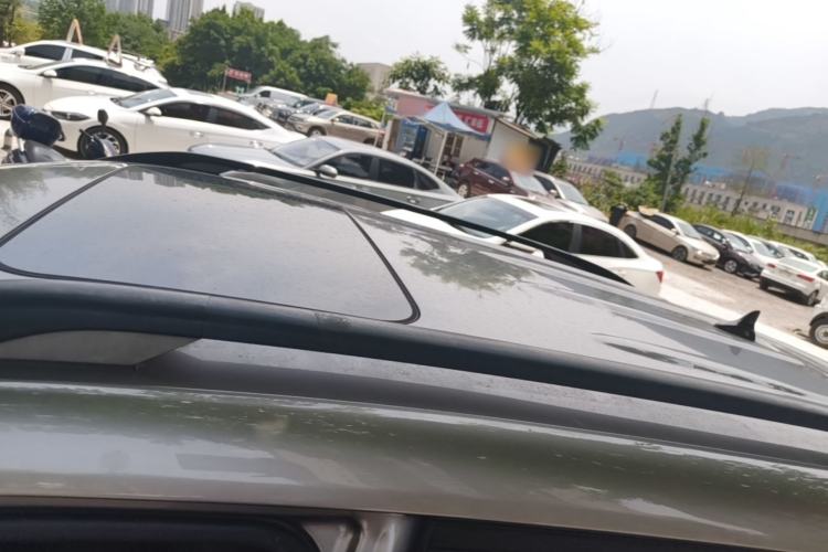 Used CHANGAN CS35PLUS 2021 Revised Version Glory Million Edition 1.6L Manual Luxury Edition Roof