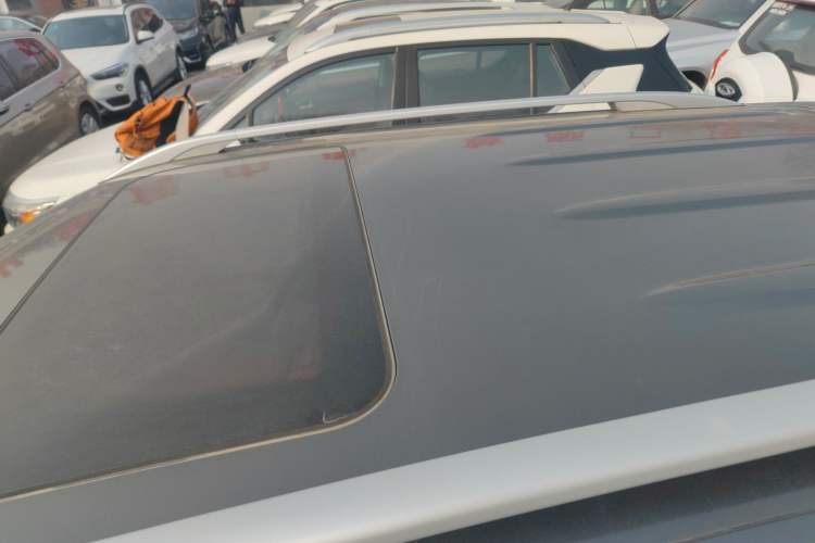 Used CHANGAN CS35PLUS 2021 Blue Whale NE 1.4T DCT Luxury Model Roof