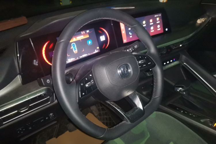 Used CHANGAN CS35PLUS 2021 Blue Whale NE 1.4T DCT Prestige Model Steering Wheel
