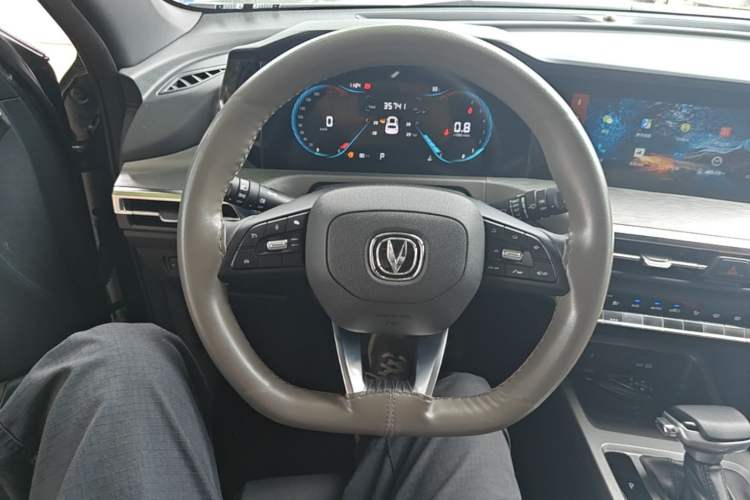 Used CHANGAN CS35PLUS 2021 Blue Whale NE 1.4T DCT Luxury Model Steering Wheel