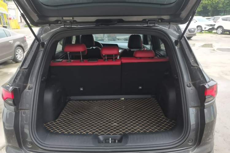 Used CHANGAN CS35PLUS 2021 Blue Whale NE 1.4T DCT Luxury Model Trunk