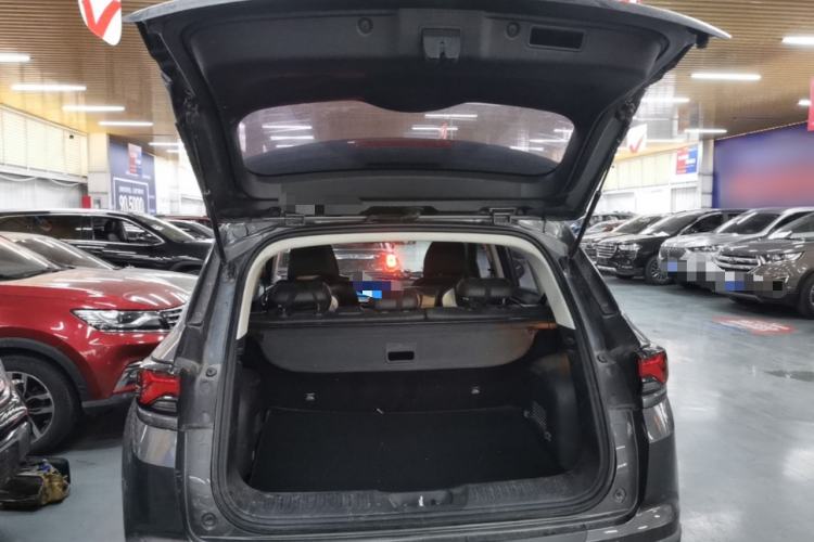 Used CHANGAN CS35PLUS 2021 Blue Whale NE 1.4T DCT Luxury Model Trunk