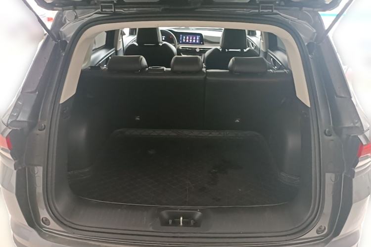 Used CHANGAN CS35PLUS 2021 Blue Whale NE 1.4T DCT Luxury Model Trunk