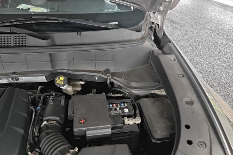 Used CHANGAN CS35PLUS 2021 Blue Whale NE 1.4T DCT Luxury Model Engine Bay Left