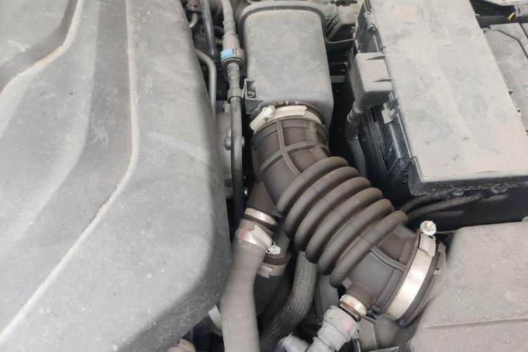 Used CHANGAN CS35PLUS 2021 Facelifted Version Blue Whale NE 1.4T DCT Navigation Edition Engine Bay Left