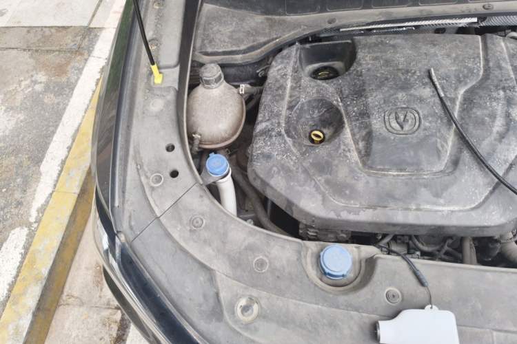 Used CHANGAN CS35PLUS 2021 Revised Version Blue Whale NE 1.4T DCT Luxury Edition Engine Bay Right