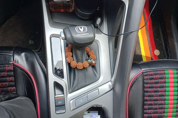 Used CHANGAN CS35PLUS 2021 Revised Version Blue Whale NE 1.4T DCT Luxury Edition Gear Lever