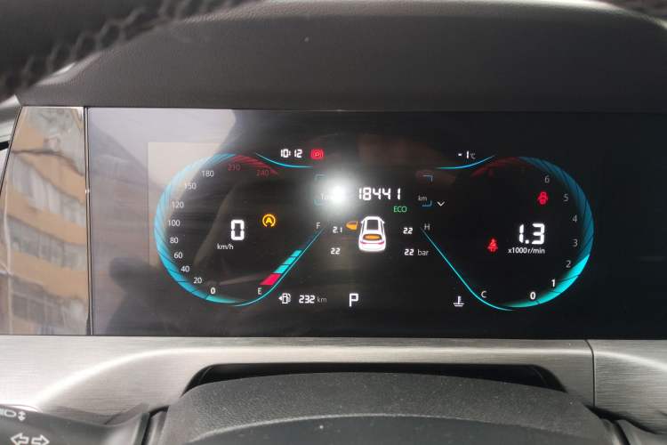 Used CHANGAN CS35PLUS 2021 Revised Version Blue Whale NE 1.4T DCT Luxury Edition Odometer Close Up