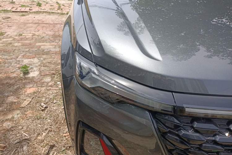 Used CHANGAN CS35PLUS 2021 Revised Version Blue Whale NE 1.4T DCT Luxury Edition Right Front Headlight