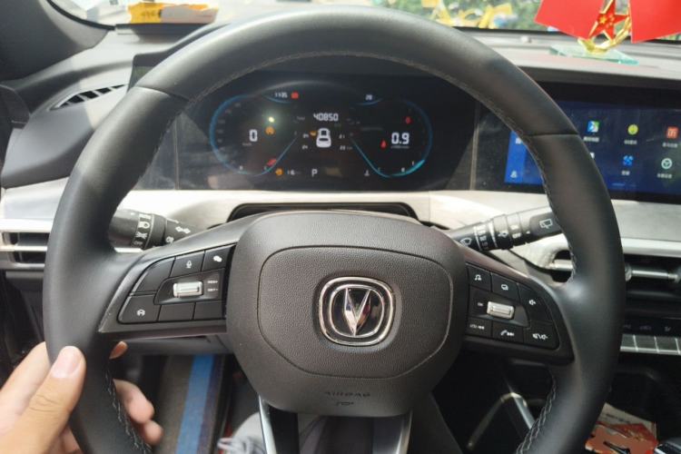 Used CHANGAN CS35PLUS 2021 Revised Version Blue Whale NE 1.4T DCT Luxury Edition Steering Wheel
