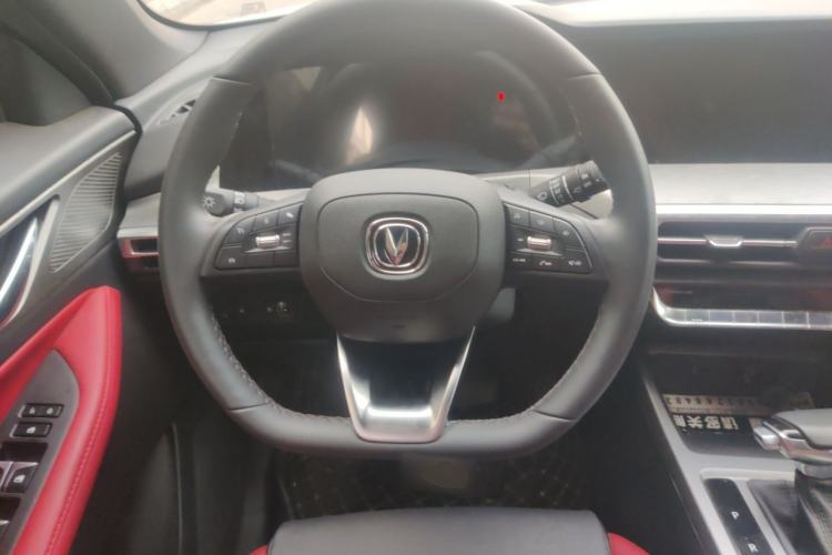 Used CHANGAN CS35PLUS 2021 Facelifted Version Blue Whale NE 1.4T DCT Navigation Edition Steering Wheel