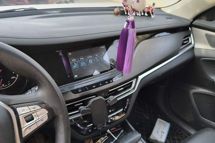 Used CHANGAN CS35PLUS 2021 Honor Million Edition 1.6L CVT Elite Model Audio And AC Panel