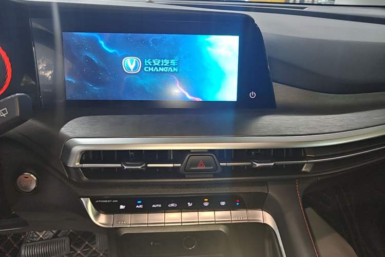 Used CHANGAN CS35PLUS 2021 Blue Whale NE 1.4T DCT Prestige Model Audio And AC Panel