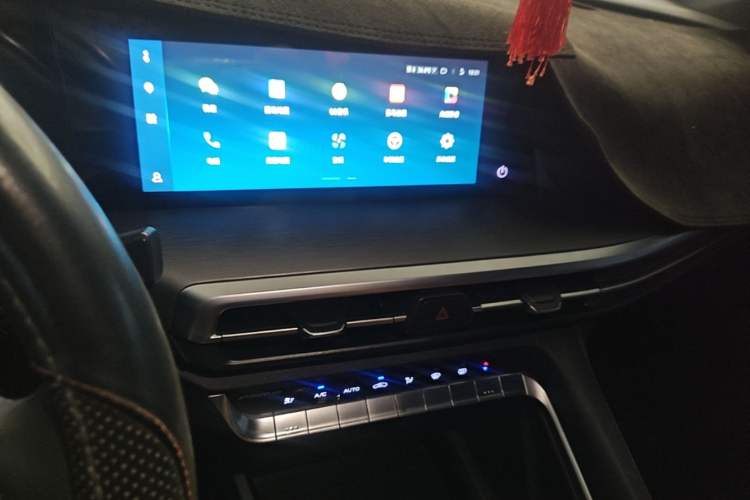 Used CHANGAN CS35PLUS 2021 Revised Version Blue Whale NE 1.4T DCT Prestige Edition Audio And AC Panel