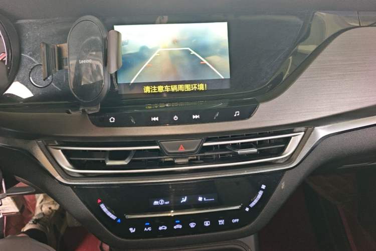 Used CHANGAN CS35PLUS 2021 Honor Million Edition 1.6L Manual Elite Model Audio And AC Panel