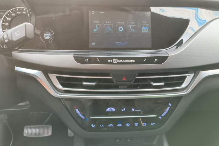 Used CHANGAN CS35PLUS 2021 Honor Million Edition 1.6L CVT Elite Model Audio And AC Panel