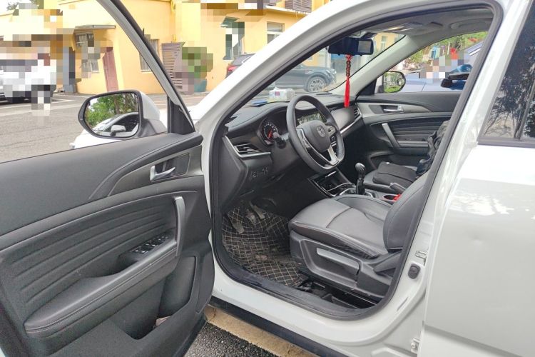 Used CHANGAN CS35PLUS 2021 Honor Million Edition 1.6L Manual Luxury Model Driver Seat