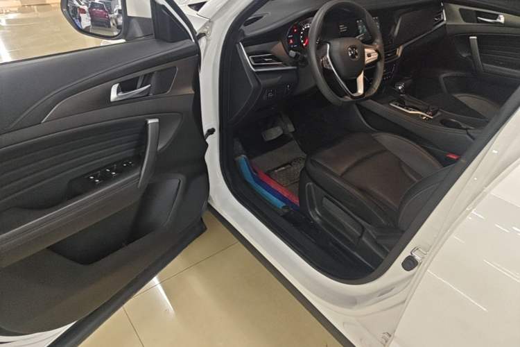 Used CHANGAN CS35PLUS 2021 Honor Million Edition 1.6L CVT Elite Model Driver Seat