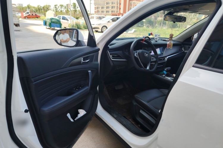 Used CHANGAN CS35PLUS 2021 Honor Million Edition 1.6L CVT Luxury Model Driver Seat