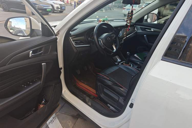 Used CHANGAN CS35PLUS 2021 Honor Million Edition 1.6L Manual Elite Model Driver Seat