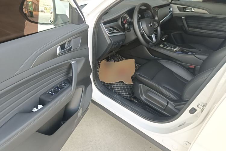 Used CHANGAN CS35PLUS 2021 Honor Million Edition 1.6L CVT Elite Model Driver Seat