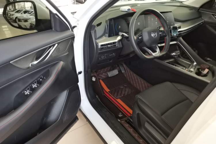 Used CHANGAN CS35PLUS 2021 Blue Whale NE 1.4T DCT Prestige Model Driver Seat