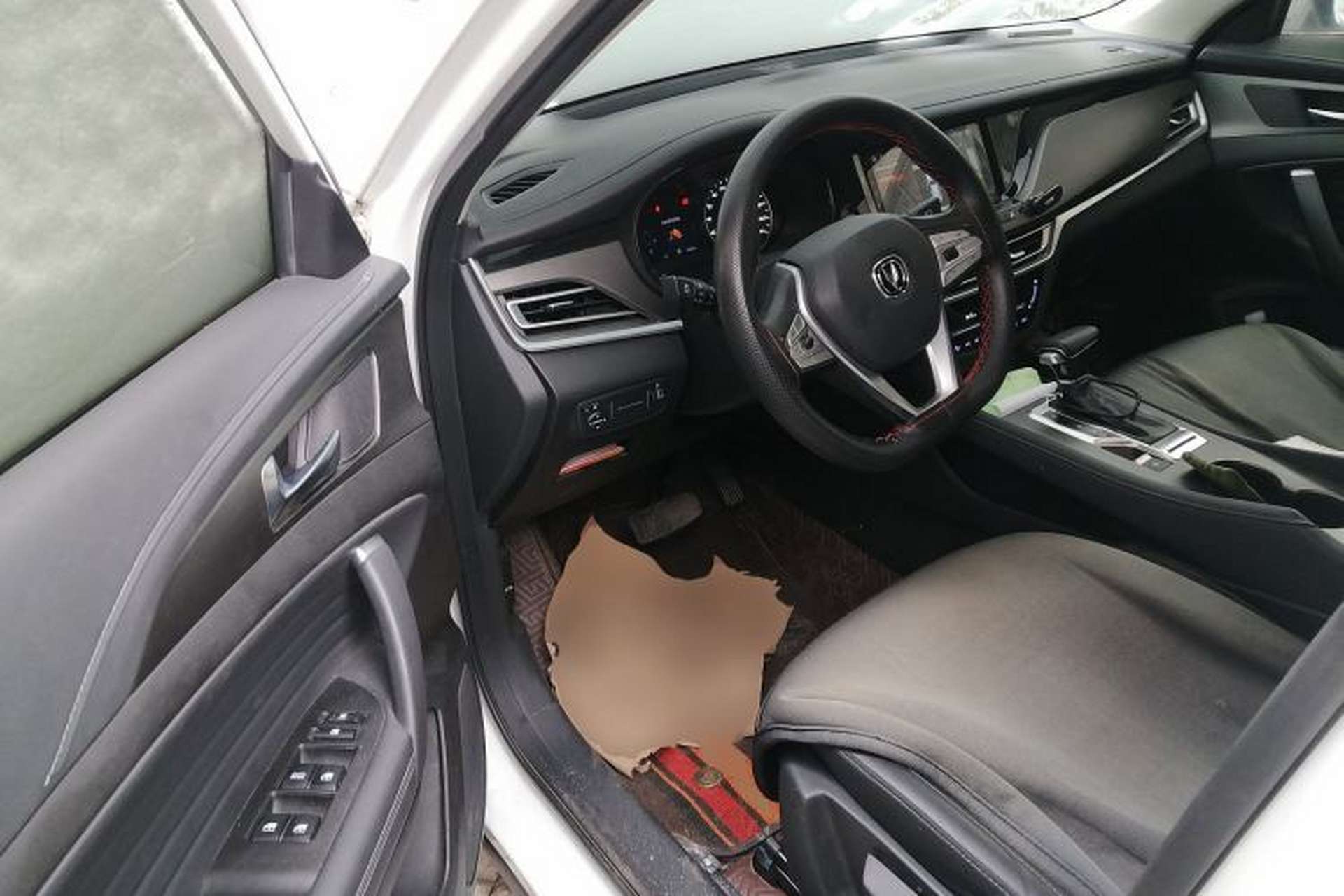 Used CHANGAN CS35PLUS 2021 Honor Million Edition 1.6L CVT Elite Model Driver Seat