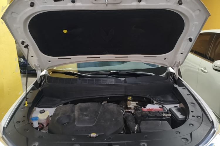 Used CHANGAN CS35PLUS 2021 Honor Million Edition 1.6L CVT Luxury Model Engine Bay