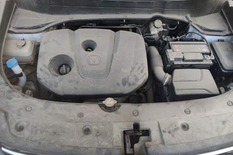 Used CHANGAN CS35PLUS 2021 Honor Million Edition 1.6L CVT Luxury Model Engine Bay