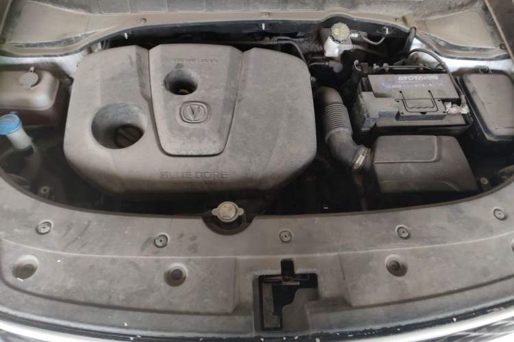 Used CHANGAN CS35PLUS 2021 Honor Million Edition 1.6L Manual Luxury Model Engine Bay