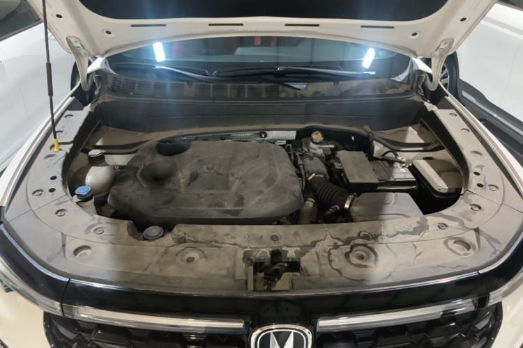 Used CHANGAN CS35PLUS 2021 Revised Version Blue Whale NE 1.4T DCT Luxury Edition Engine Bay
