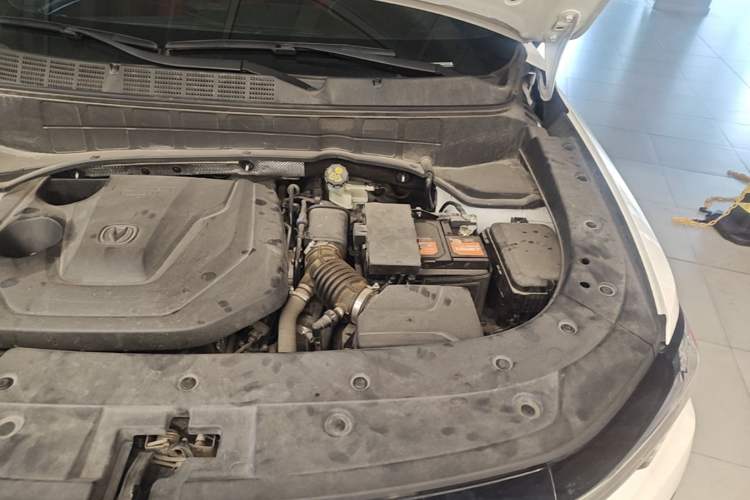 Used CHANGAN CS35PLUS 2021 Revised Version Blue Whale NE 1.4T DCT Prestige Edition Engine Bay Left